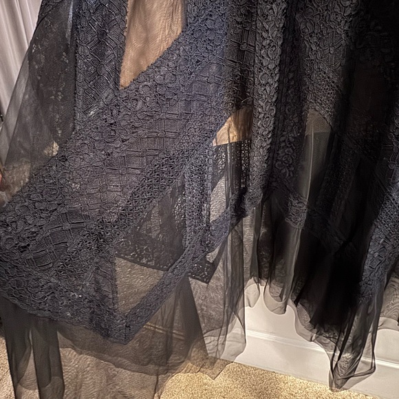 BCBG Andi Lace Dress in black - Picture 9 of 11